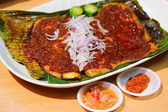 cá đuối nướng sa tế