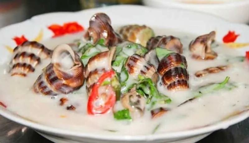 huong-dan-cach-lam-mon-oc-huong-xao-dua