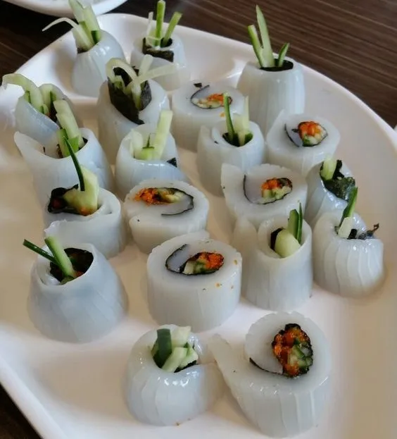 Sashimi Mực