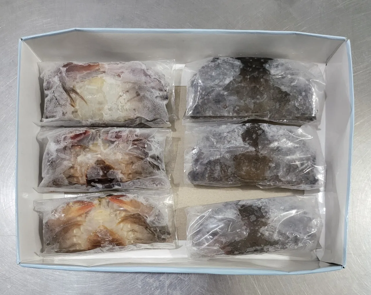 cua-lot-dong-lanh-gia-bao-nhieu-1kg