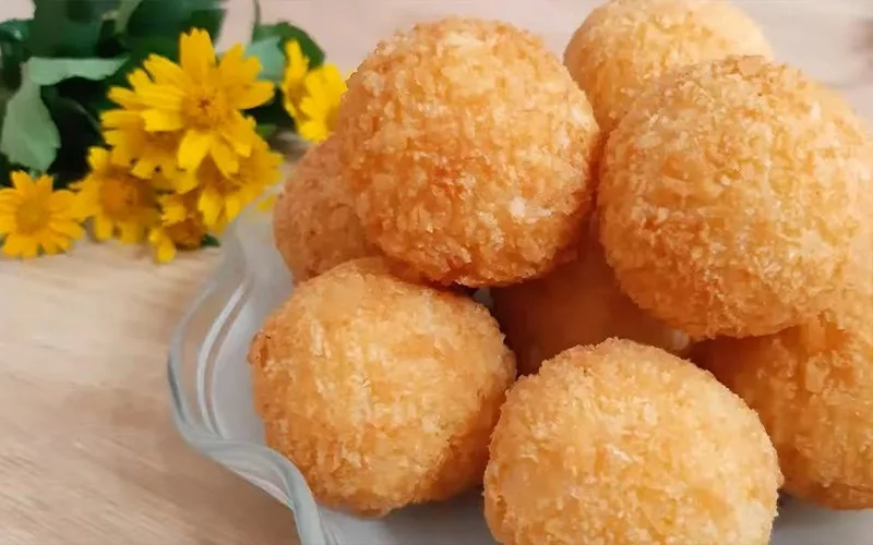 mon-banh-khoai-tay