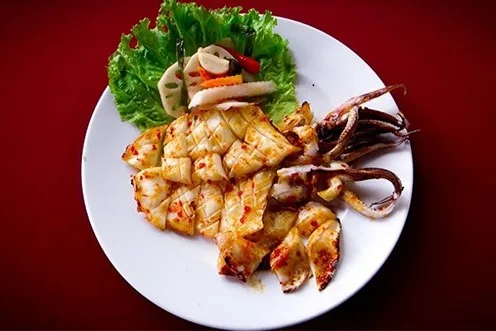 Mực lá làm gì ngon-Mực lá nướng sa tế