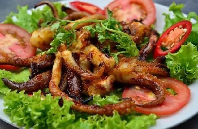 huong-vi-thom-ngon-cua-mon-bach-tuoc-nuong-sa-te