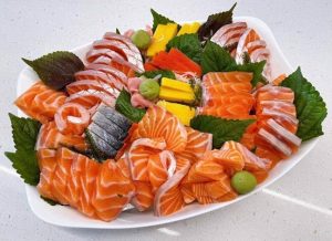 Hướng dẫn cách làm sashimi cá hồi không tanh chuẩn vị Nhật