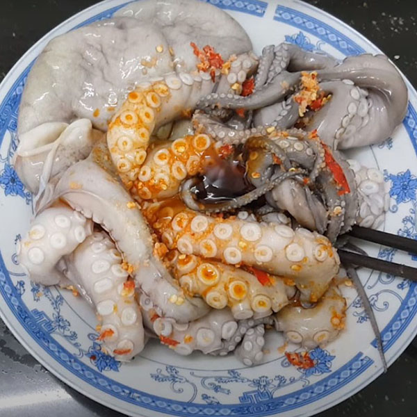 uoc-bach-tuoc-voi-muoi-ot-cho-ngam-gia-vi